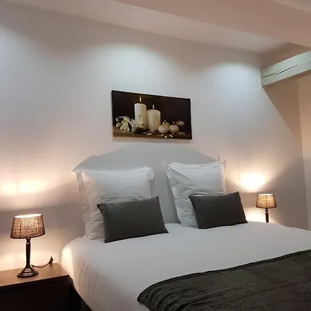 De La Gare Lejlighed